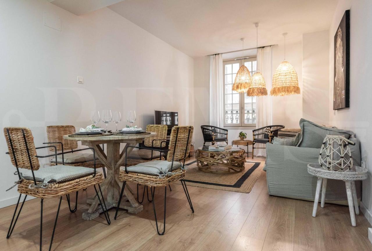 Lovely Boho Apartment With Parking - Historic Center By Rems Málaga Eksteriør billede